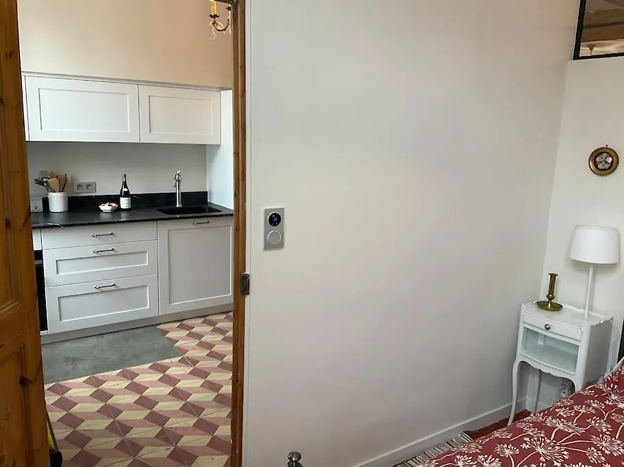 Au Coeur D'Avignon - Logement Climatise Apartment